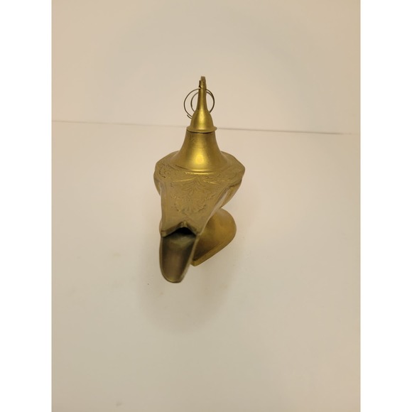 Vintage Unique Raised Brass Aladdin Genie Lamp Oil Lamp Home Exotic Decoration - Picture 5 of 8